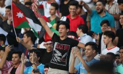 العراق يفتح أربعة منافذ لدخول الجماهير الرياضية الاردنية ويحدد موعد المغادرة